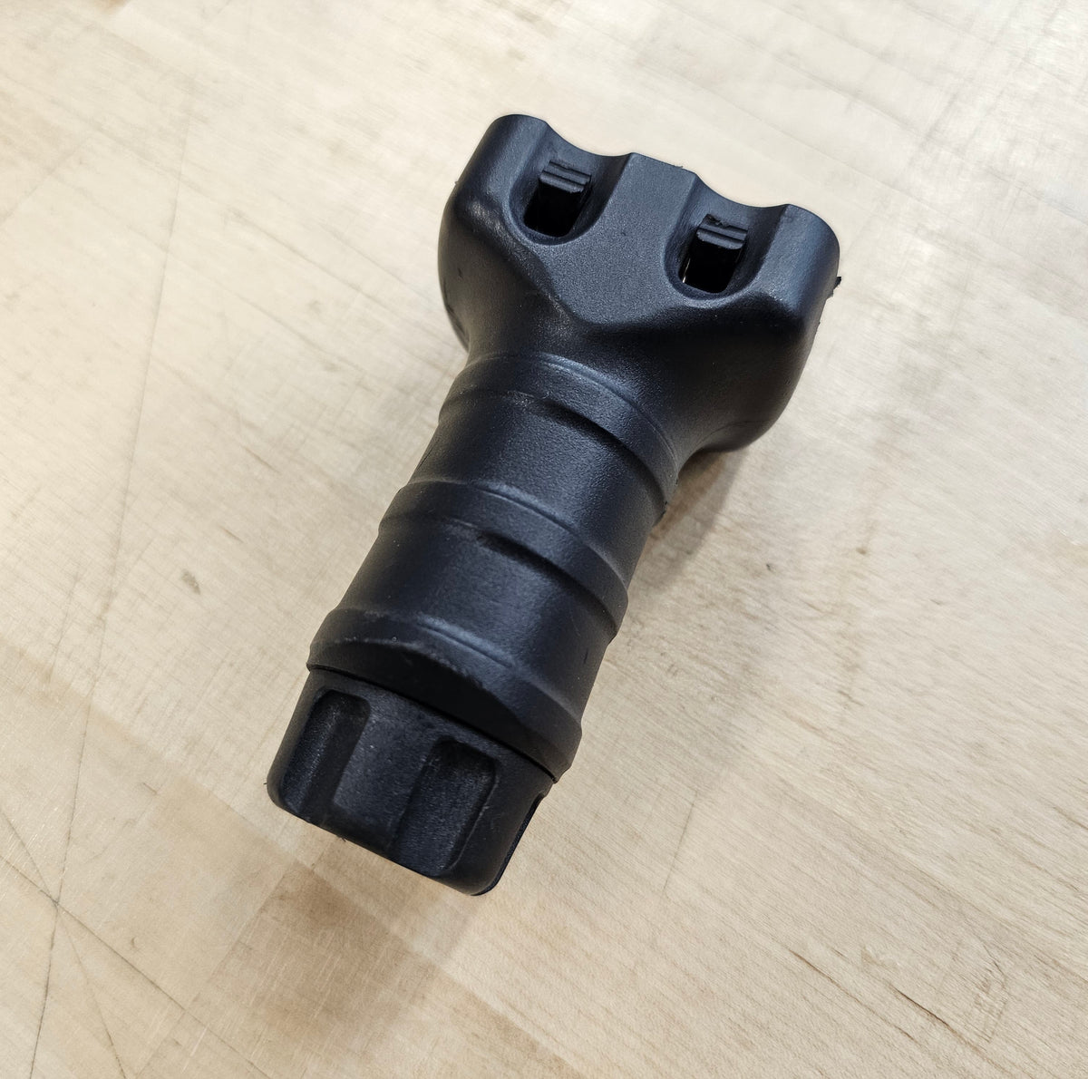 TangoDown Vertical Fore Grip (Stubby) Black – A&A Tactical