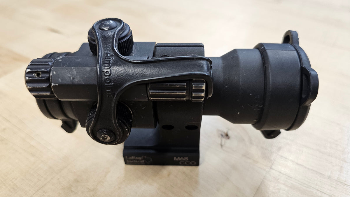 【実物】LaRue Tactical LT150 Comp M2 QDマウント Aimpoint Comp M2 in Larue Tactical LT150 QD Mount – A&A Tactical