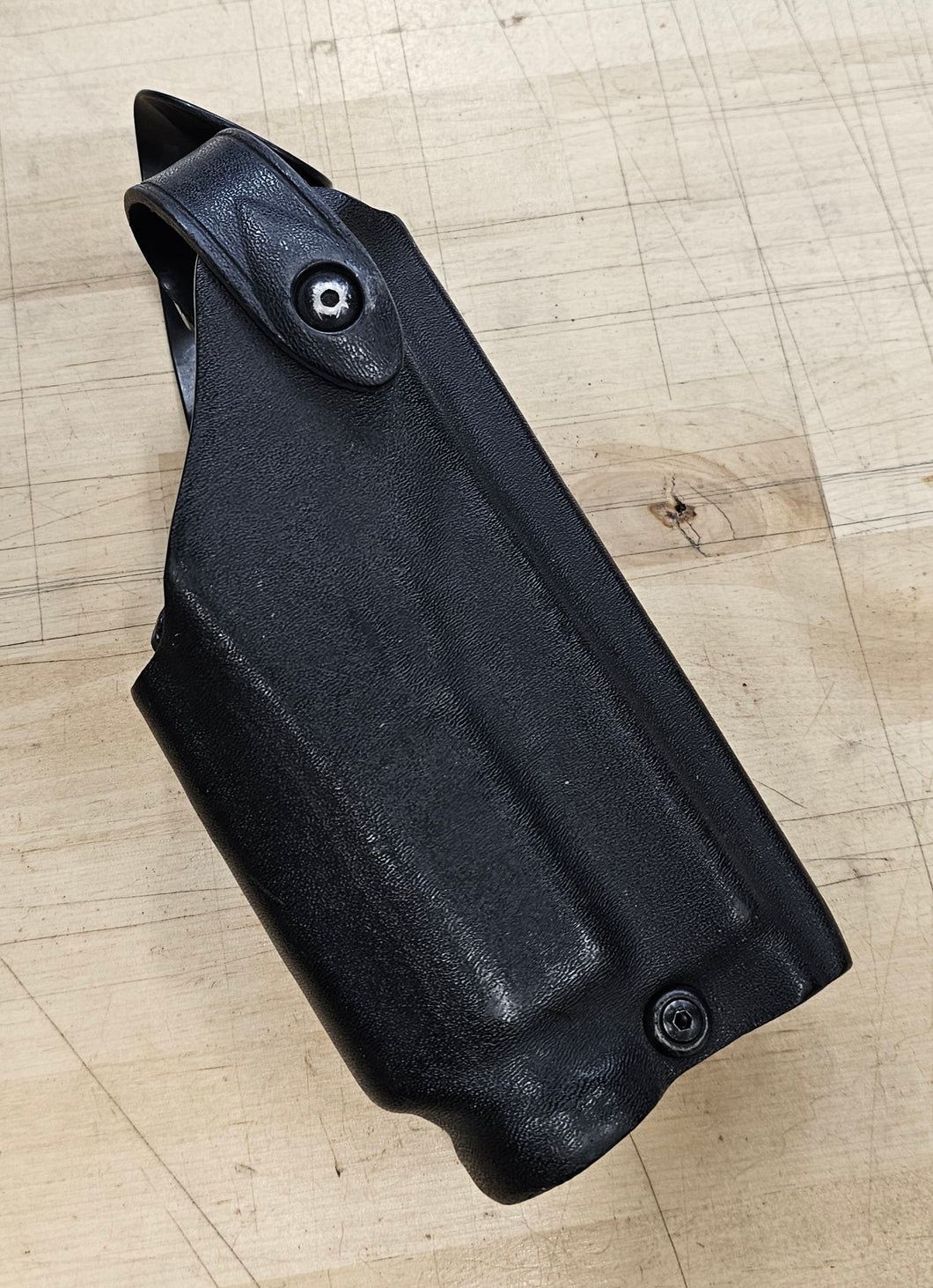 Safariland 6004 Glock 17/22 w/ Light RH