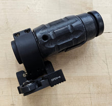 Aimpoint Comp 3x Magnifier in Larue Tactical LT649 QD Mount