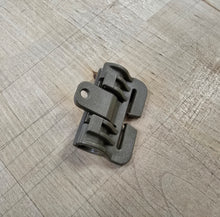 First Spear Tubes® Fastener, 2" Female, Split Bar