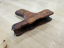 Romanian Dong Grip