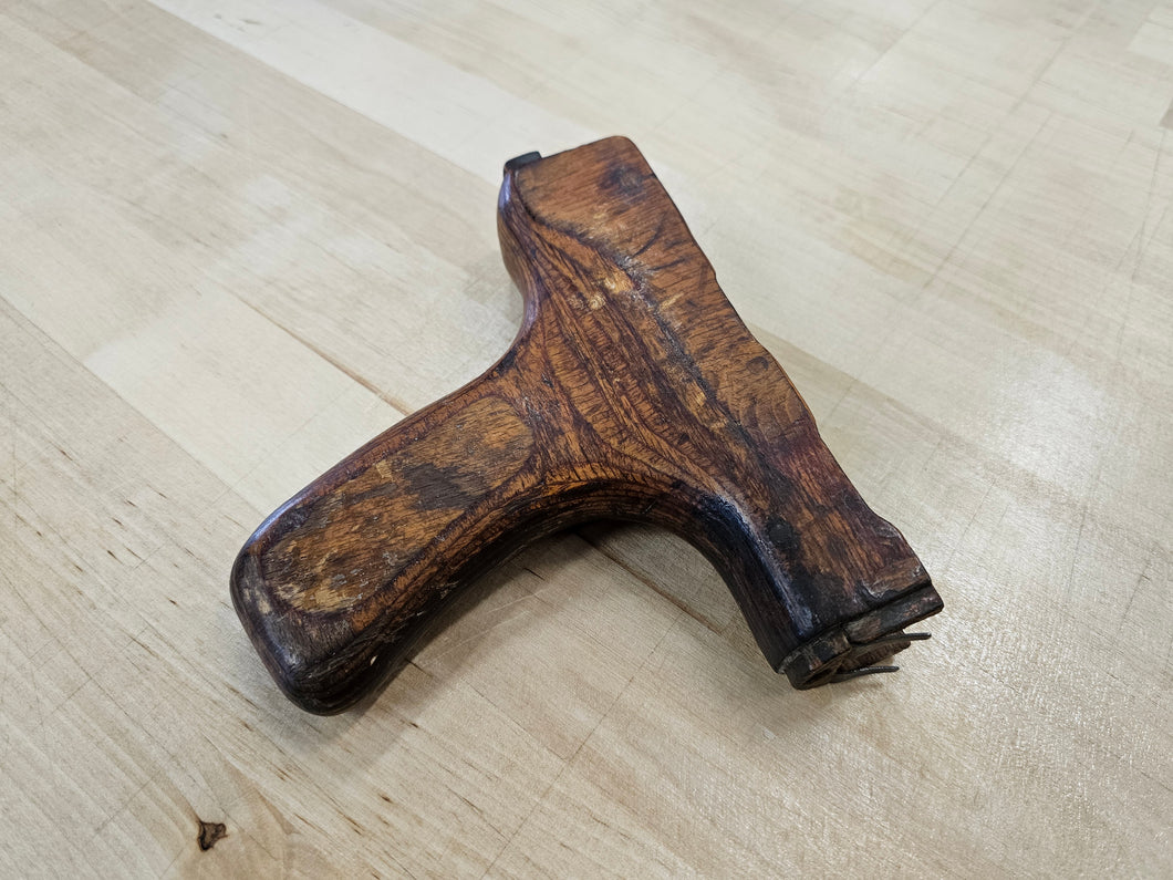 Romanian Dong Grip