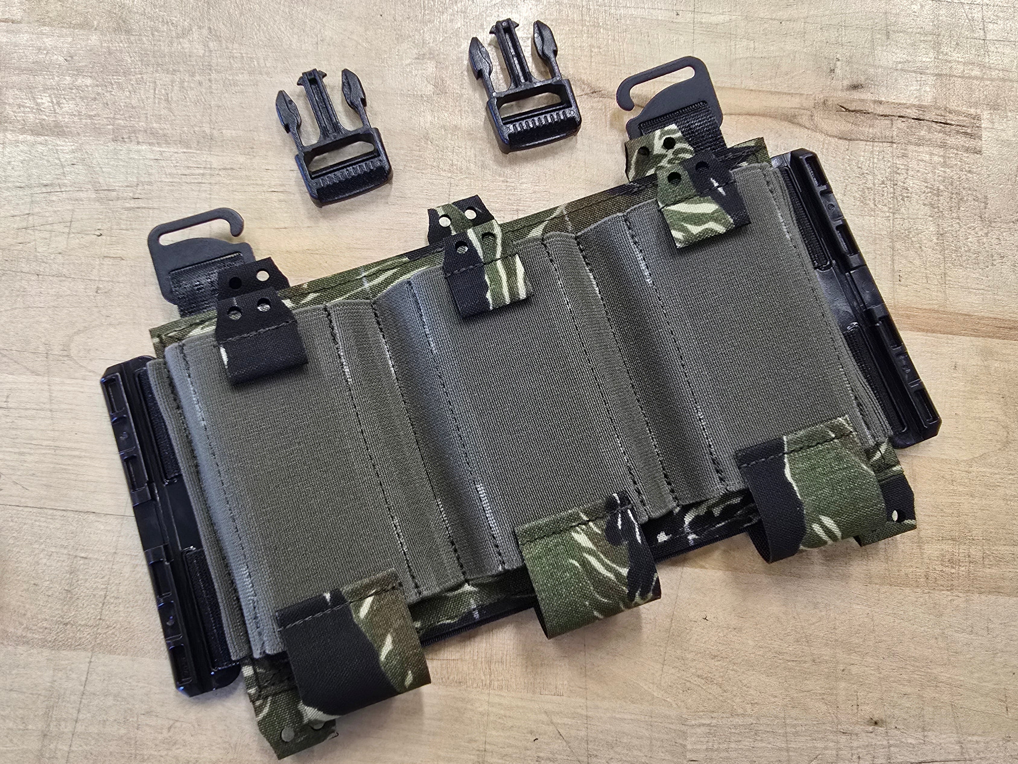 POC アームガード、プラスチック A&A Tactical, LLC SEACU-Placard V2