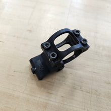 Daniel Defense Offset Flashlight Mount for 1" Bodies