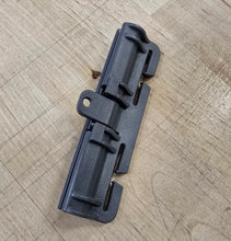 First Spear Tubes® Fastener, 4" Female, Split Bar