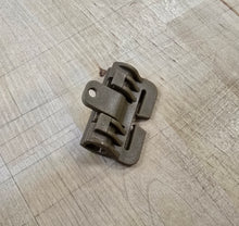 First Spear Tubes® Fastener, 2" Female, Split Bar