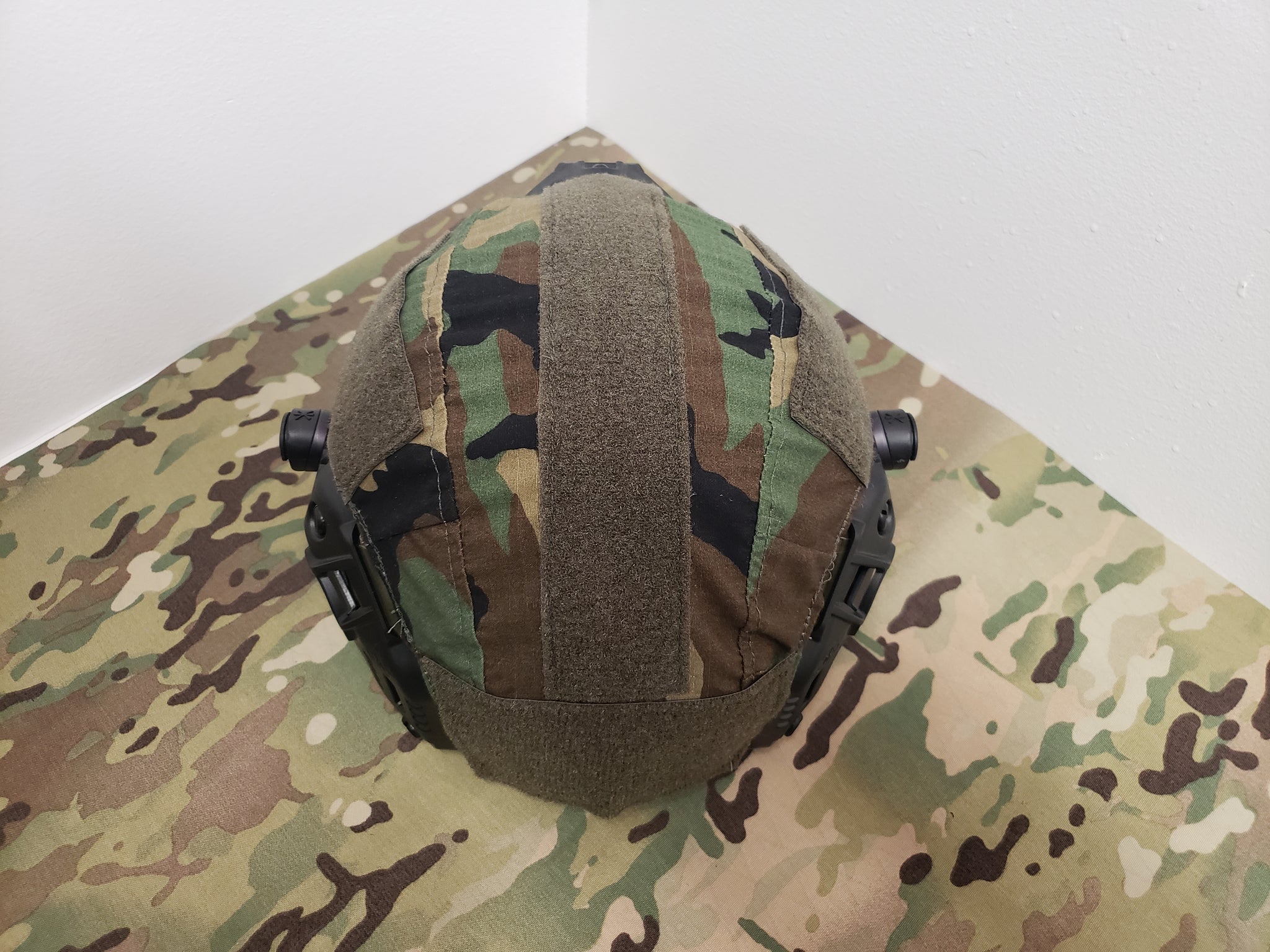 A&A Tactical, LLC MTEK Flux Carbon/Ballistic Hybrid Helmet Cover