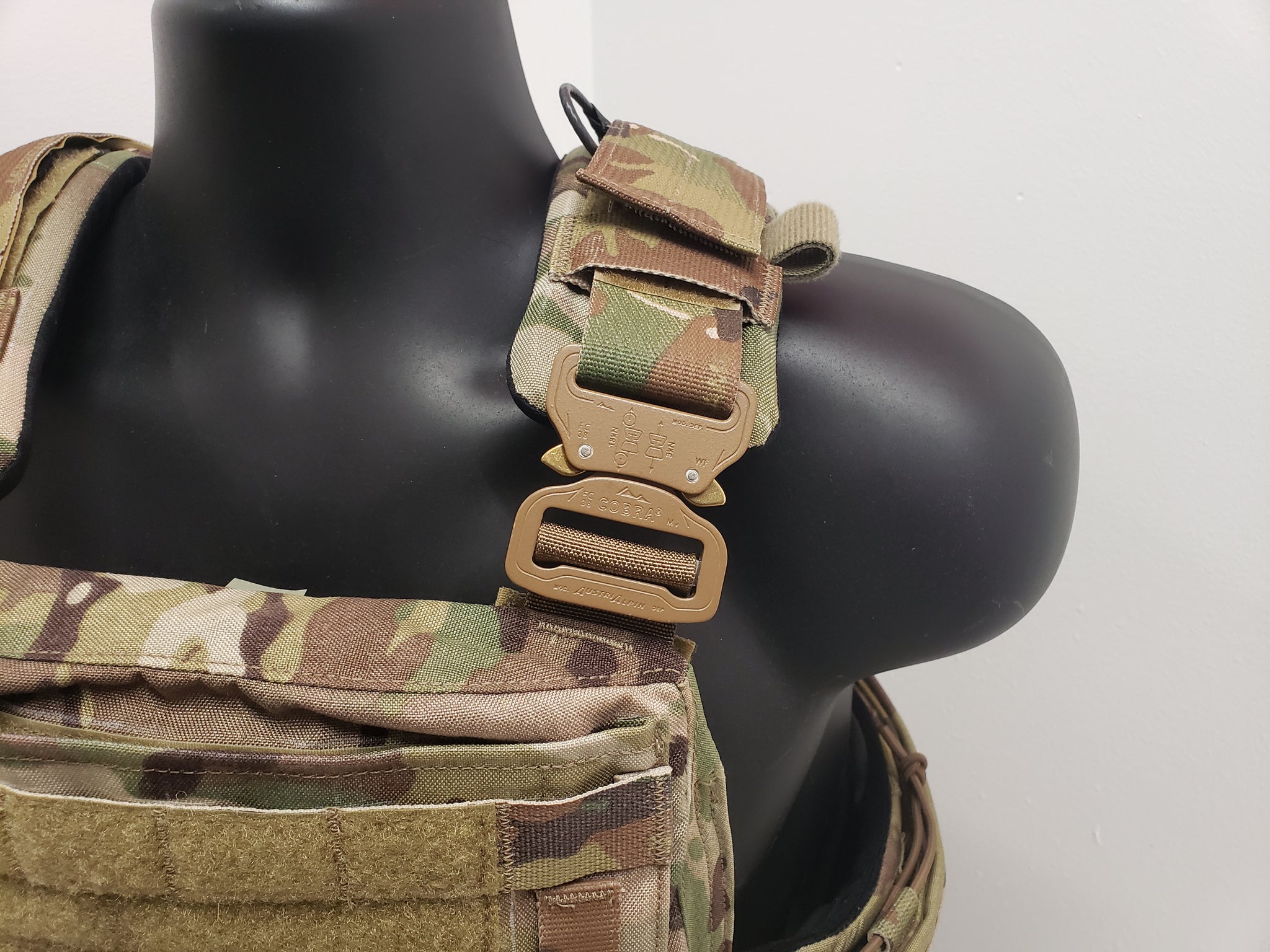 AustriAlpin ITW GT COBRA 1.5" Plastic Quick Release Buckle - Tactical Coyote Brown, Made In Austria